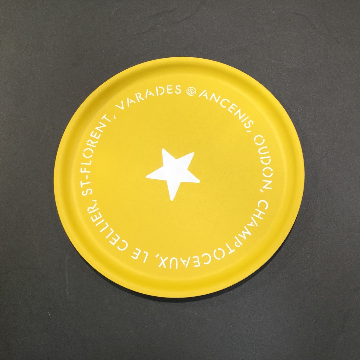 plateau rond jaune rotated plateau rond jaune rotated