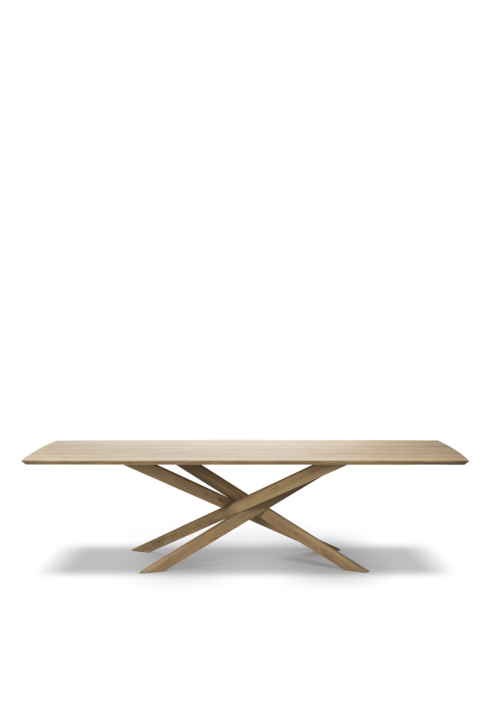 50180 Oak Mikado dining table scaled