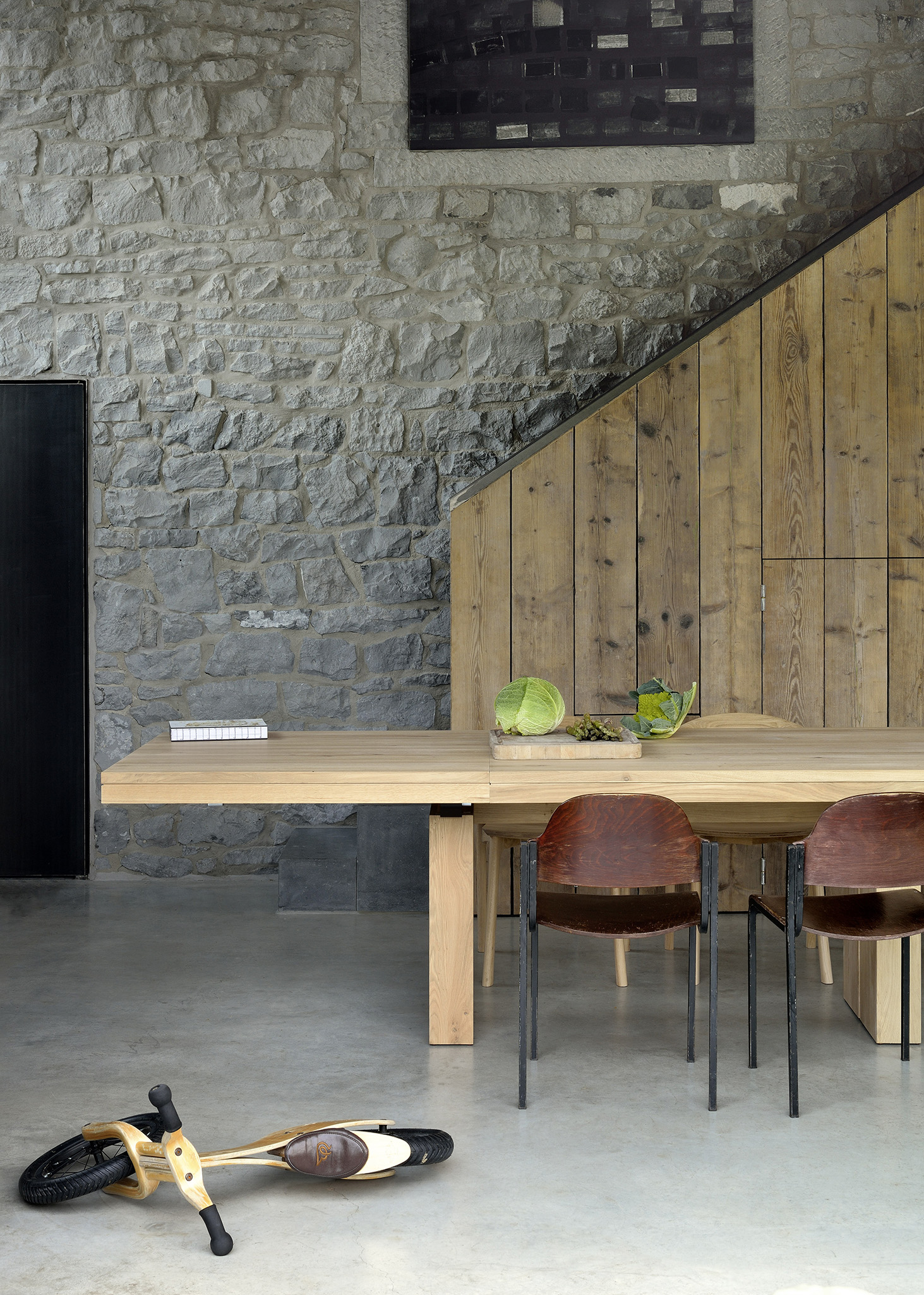 52066 Oak Double dining table