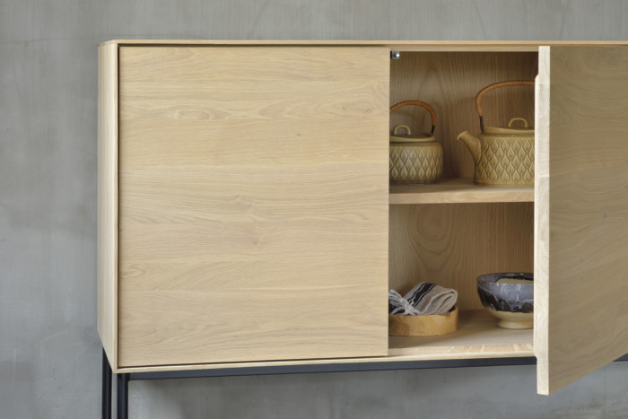 51464 Oak Whitebird sideboard detail horizontal