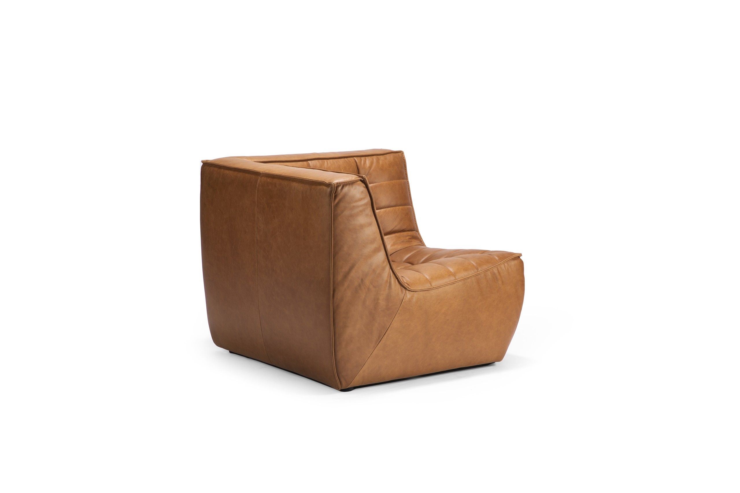 20080 N701 sofa corner nut old saddle p3 scaled