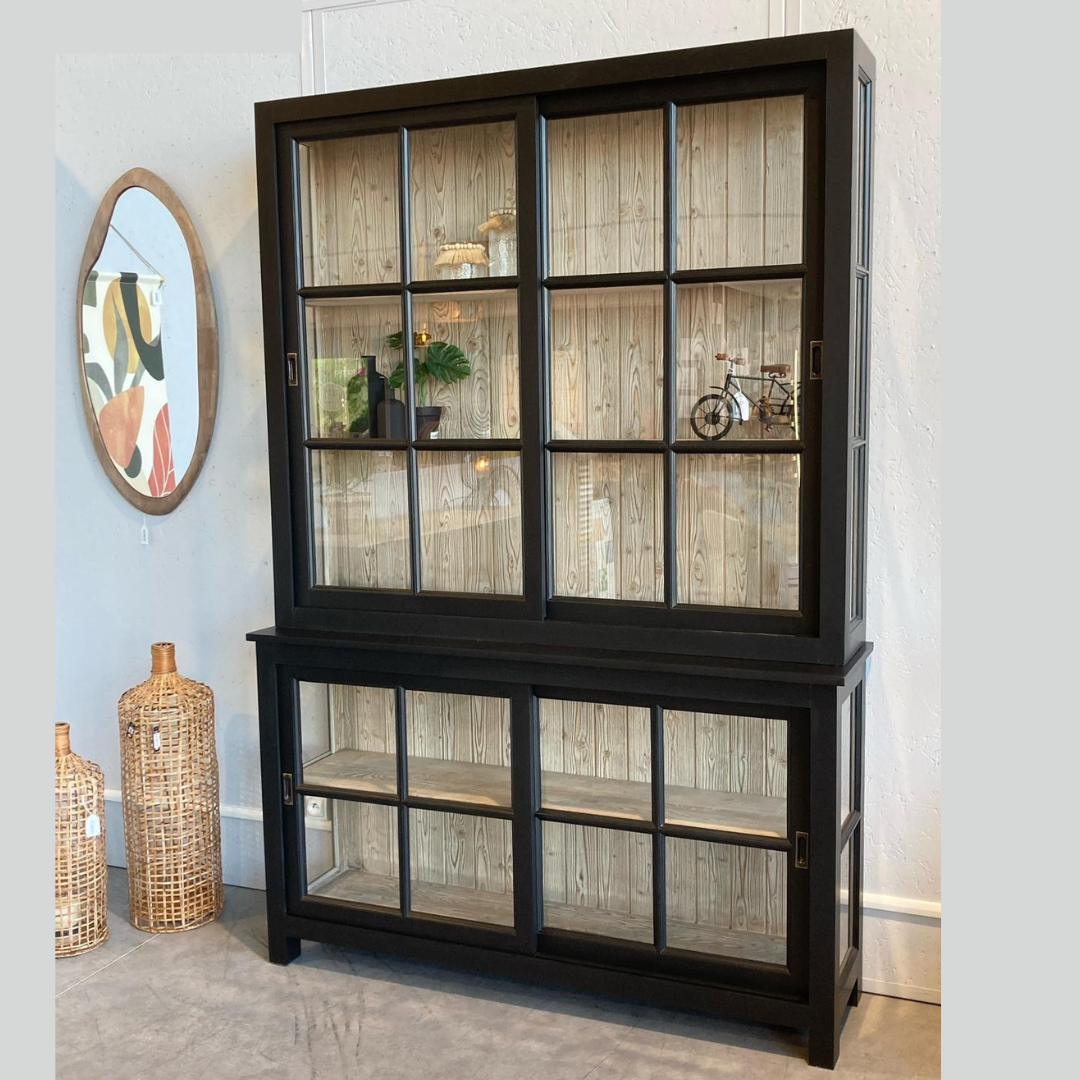 Vitrine_by_durieux_home_st_gereon